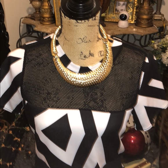 Top - Picture 3 of 8